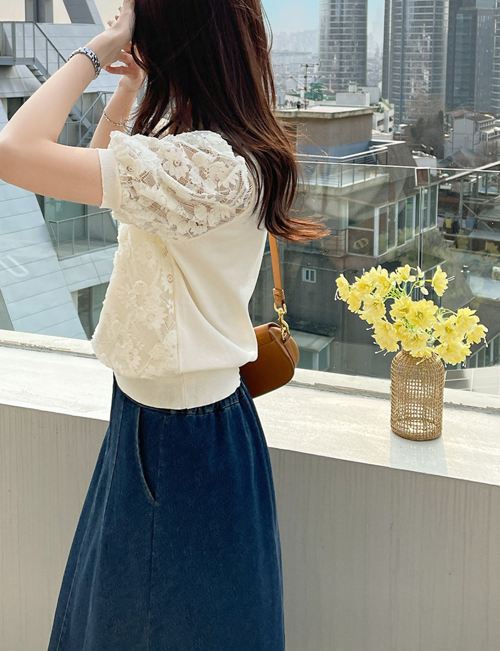 花卉蕾絲刺繡針織上衣,KOREA,363156,花卉蕾絲刺繡針織上衣,領500,999免運