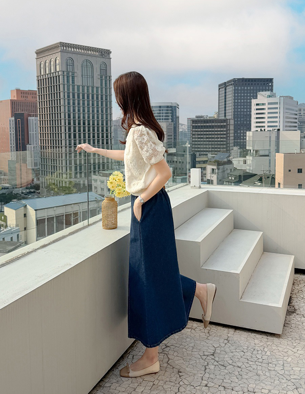 花卉蕾絲刺繡針織上衣,KOREA,363156,花卉蕾絲刺繡針織上衣,領500,999免運