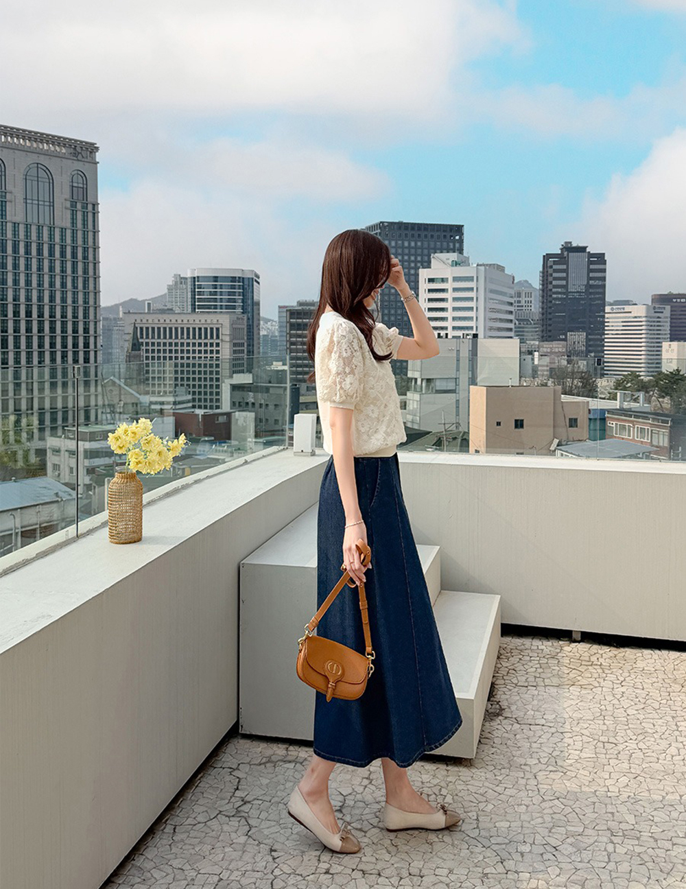 花卉蕾絲刺繡針織上衣,KOREA,363156,花卉蕾絲刺繡針織上衣,領500,999免運