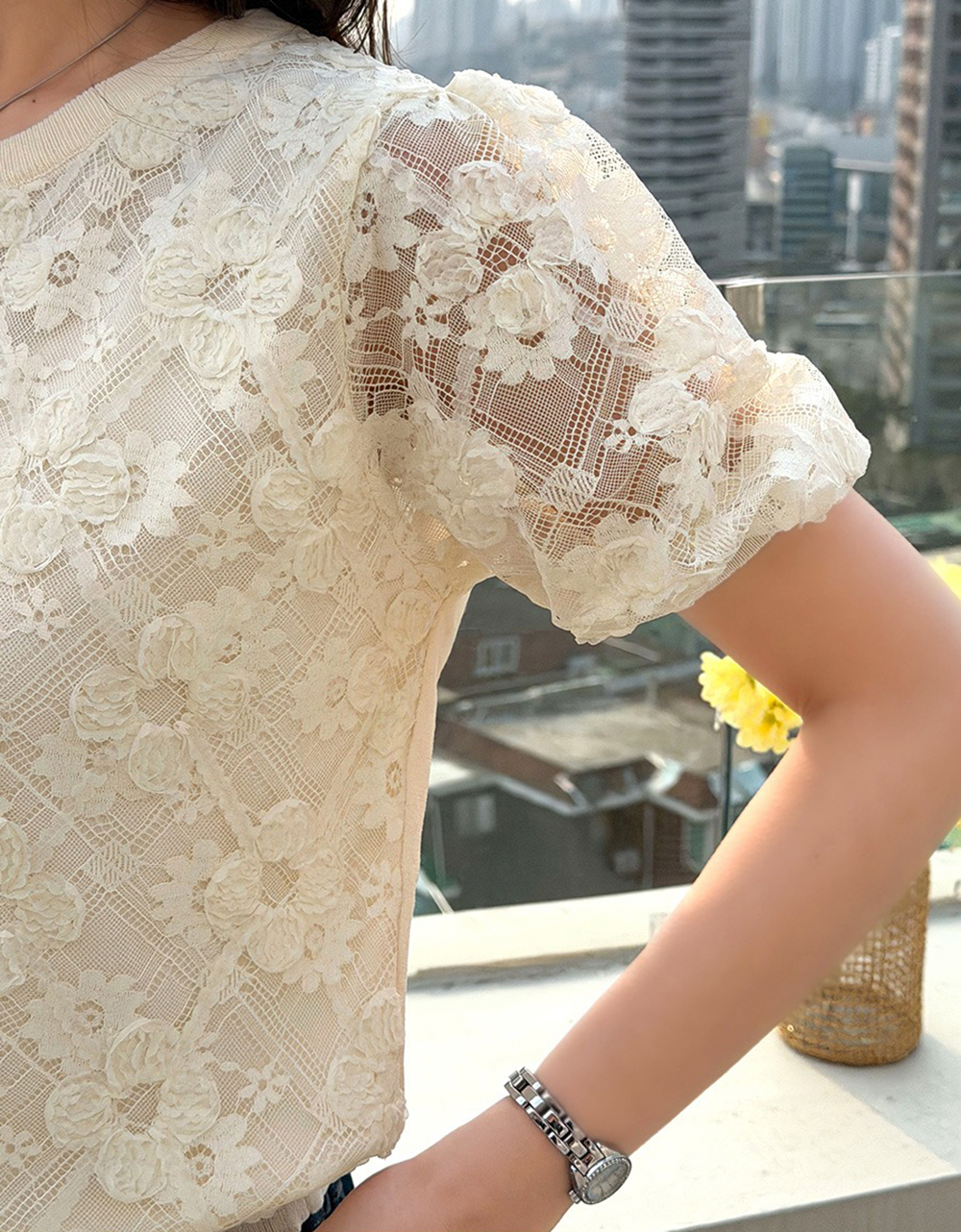 花卉蕾絲刺繡針織上衣,KOREA,363156,花卉蕾絲刺繡針織上衣,領500,999免運