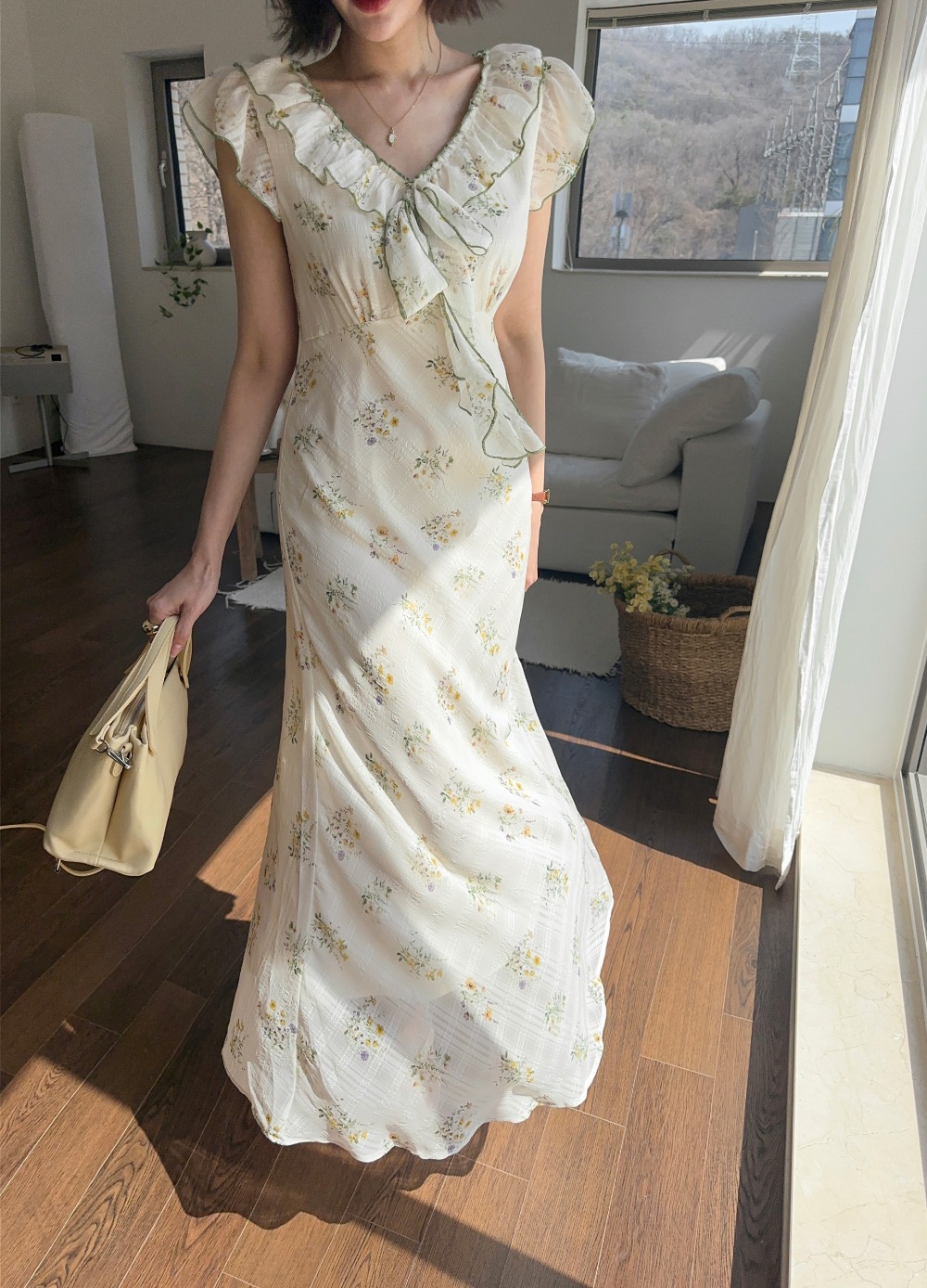 荷葉邊V領印花長洋裝,KOREA,363629,荷葉邊V領印花長洋裝,領500,999免運