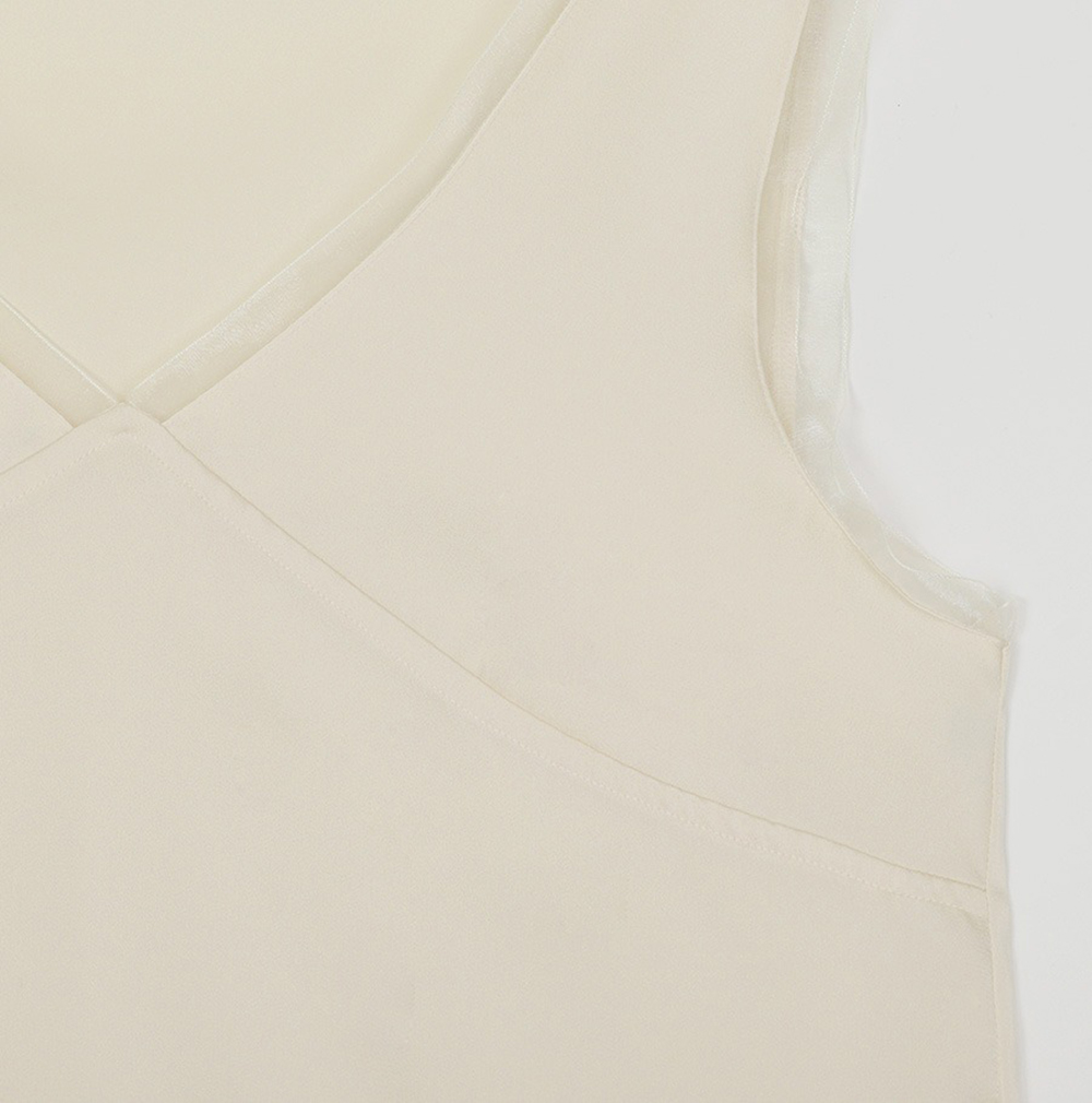 緞面蕾絲拼接V領背心,KOREA,363644,緞面蕾絲拼接V領背心,領500,999免運