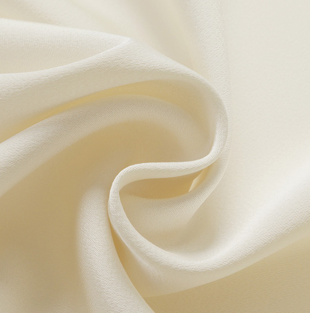 緞面蕾絲拼接V領背心,KOREA,363644,緞面蕾絲拼接V領背心,領500,999免運