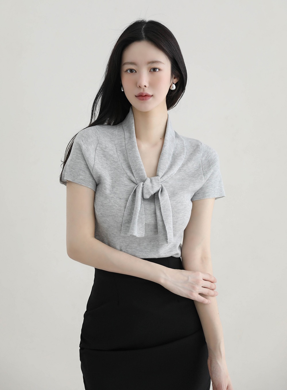 領口綁帶設計針織上衣,KOREA,365148,領口綁帶設計針織上衣,周新品優惠,NEWARRIVAL