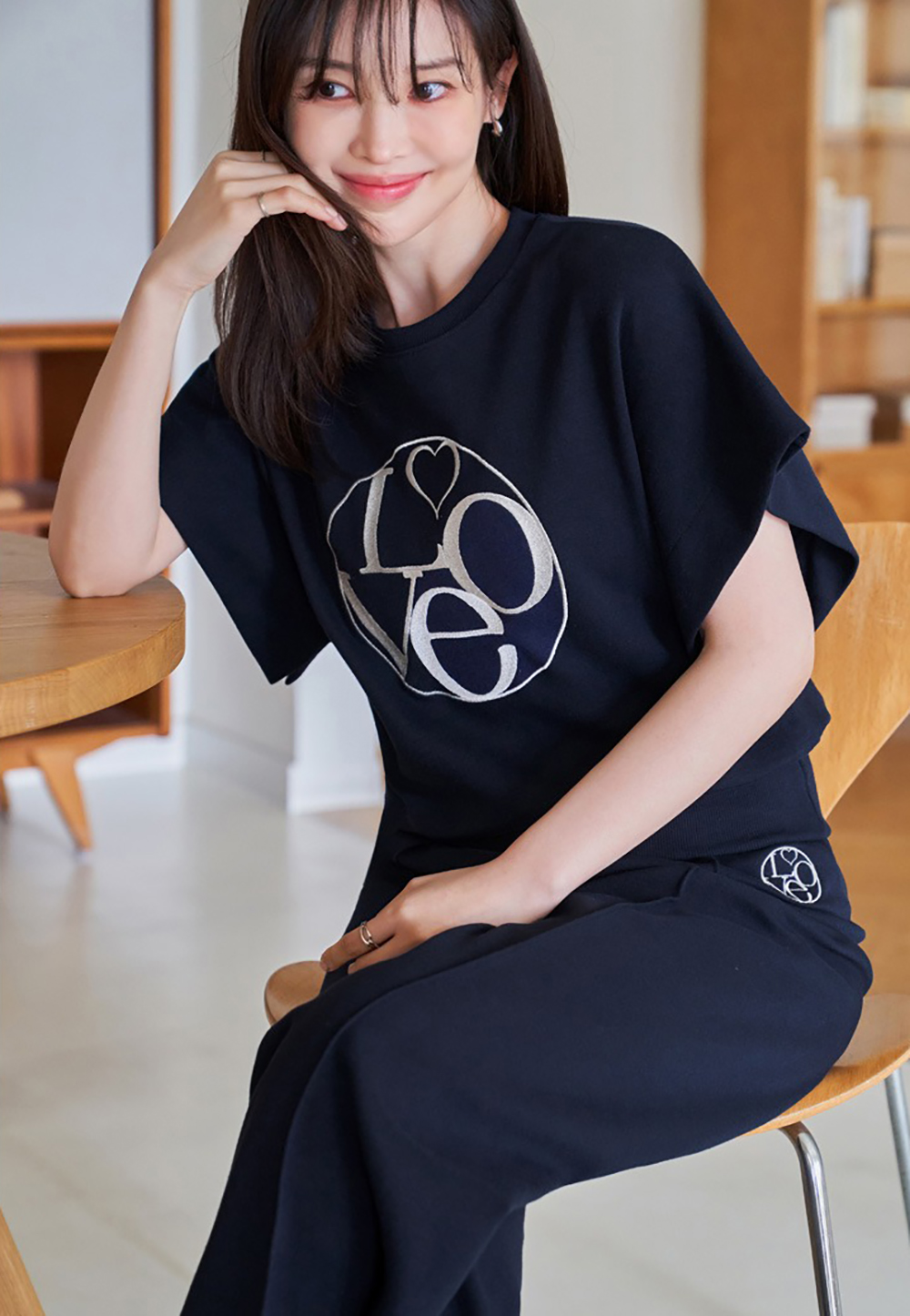 愛心字母刺繡長褲套裝,KOREA,366184,愛心字母刺繡長褲套裝,領500,999免運