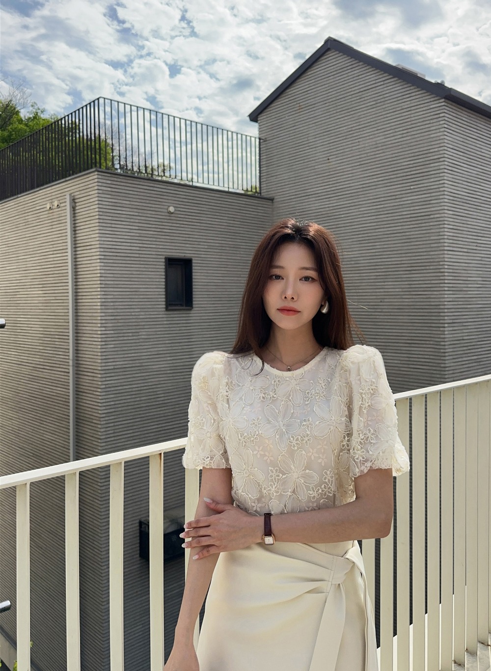立體花朵刺繡亮片上衣,KOREA,366605,立體花朵刺繡亮片上衣,領500,999免運