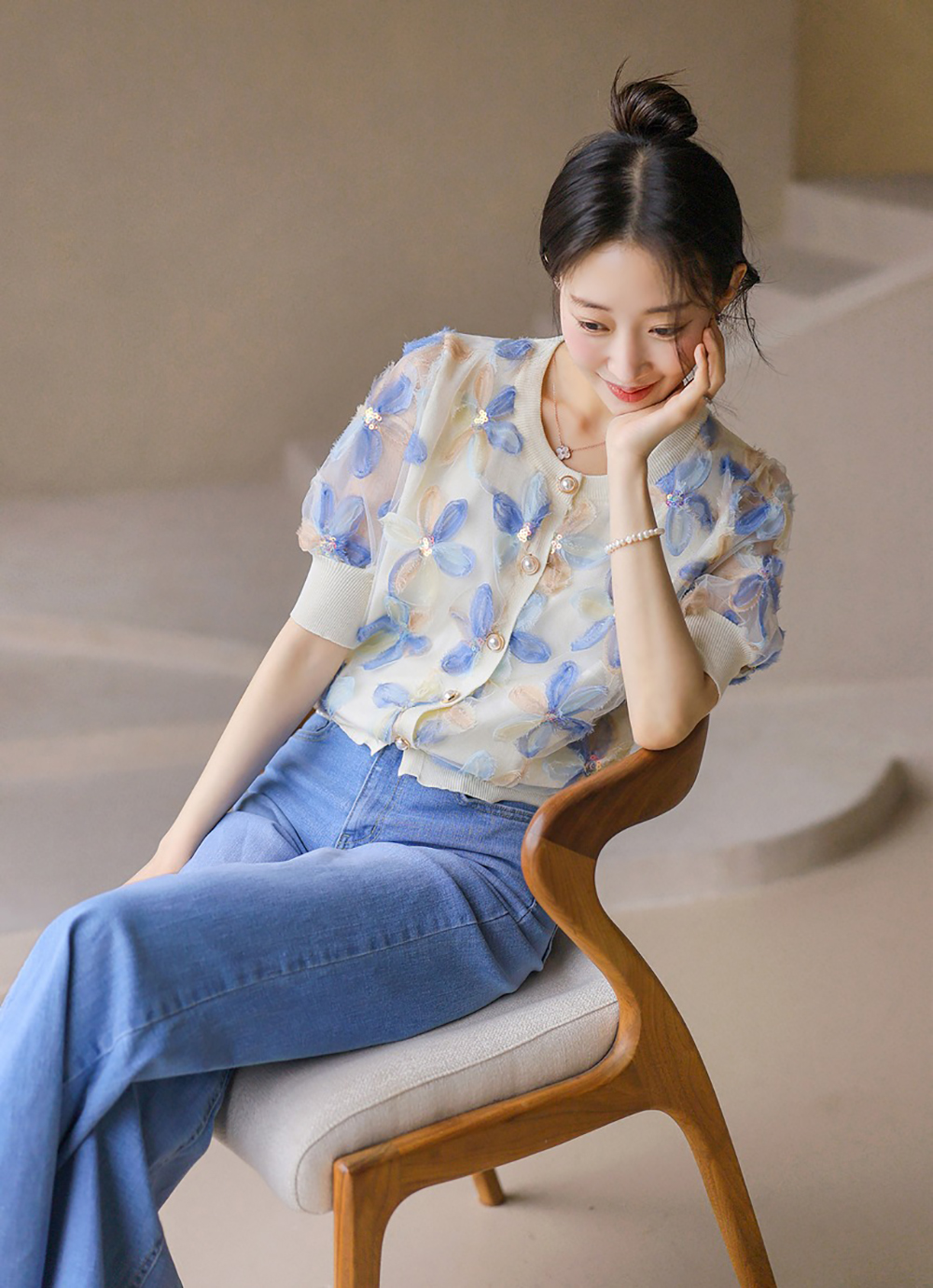 立體感花瓣針織上衣,連衣裙/裙子,KOREA,366387,立體感花瓣針織上衣,999免運