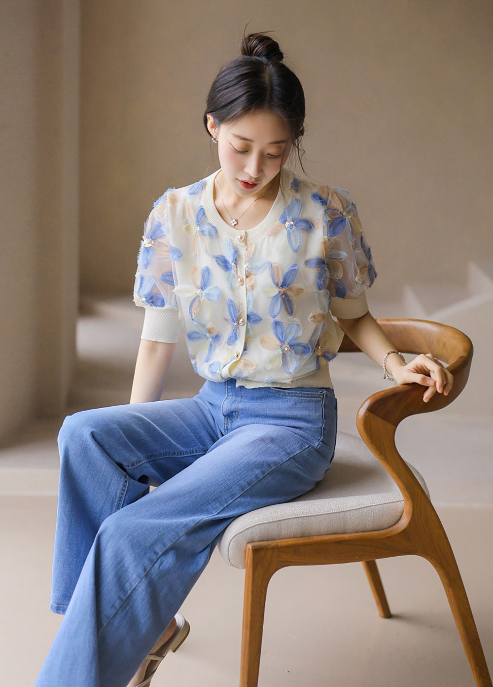 立體感花瓣針織上衣,連衣裙/裙子,KOREA,366387,立體感花瓣針織上衣,999免運