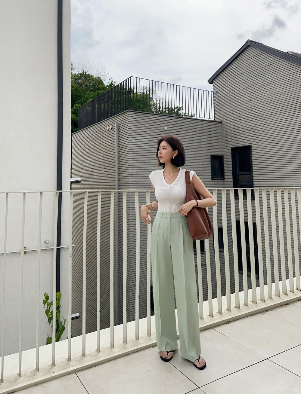 V領羅紋修身針織上衣,KOREA,368931,V領羅紋修身針織上衣,周新品優惠,NEWARRIVAL