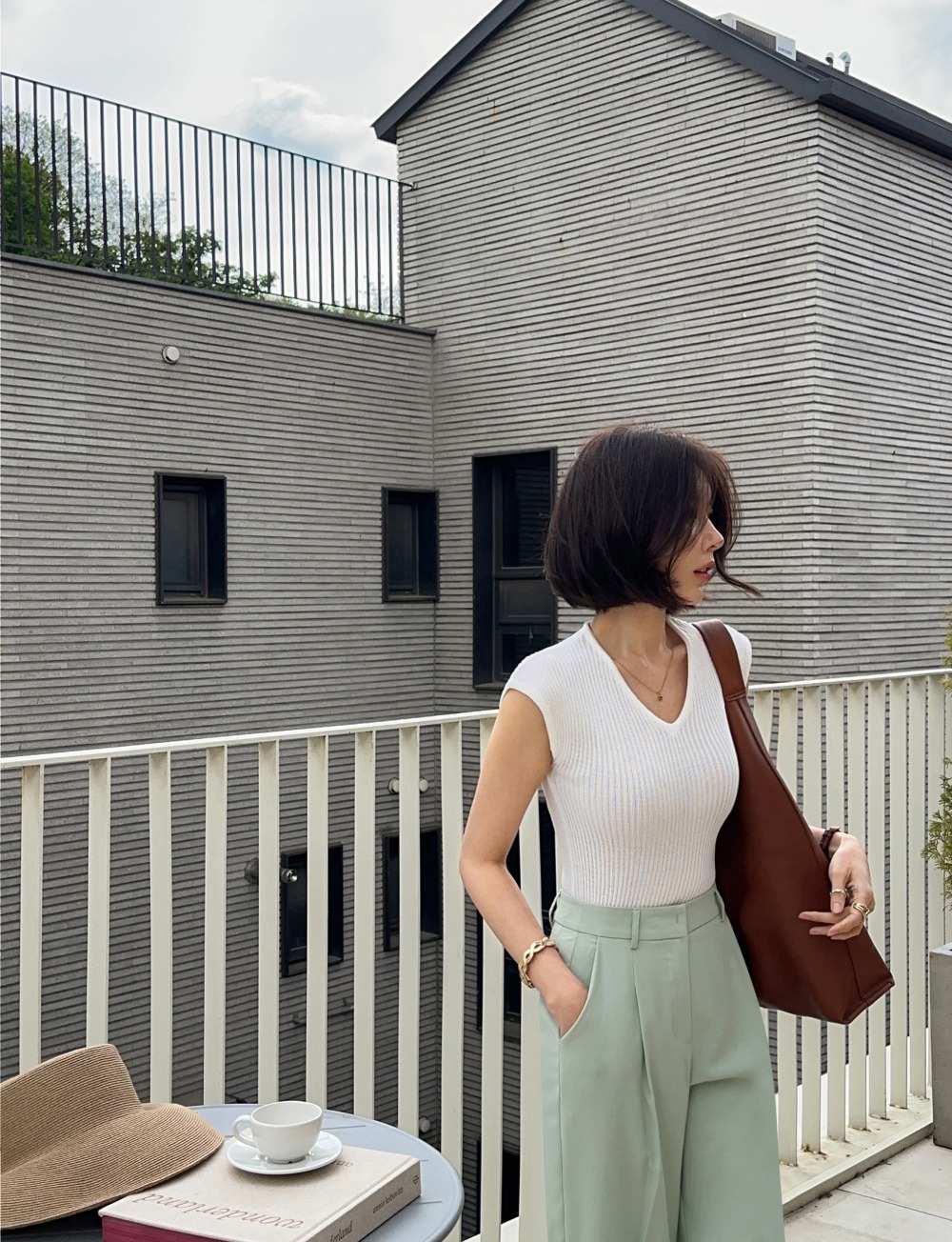 V領羅紋修身針織上衣,KOREA,368931,V領羅紋修身針織上衣,周新品優惠,NEWARRIVAL