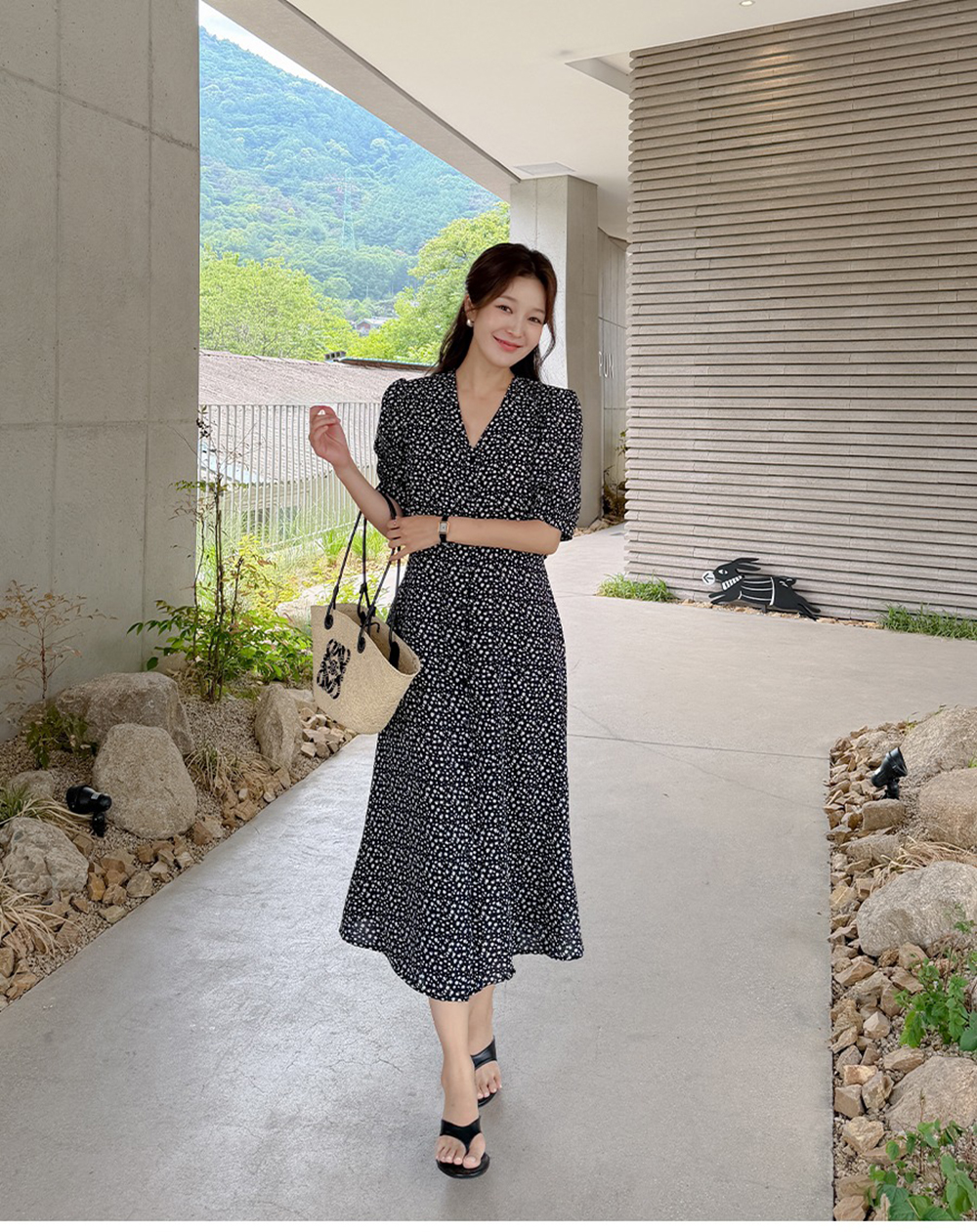精緻花卉印花V領洋裝,KOREA,372018,精緻花卉印花V領洋裝,周新品優惠,NEWARRIVAL