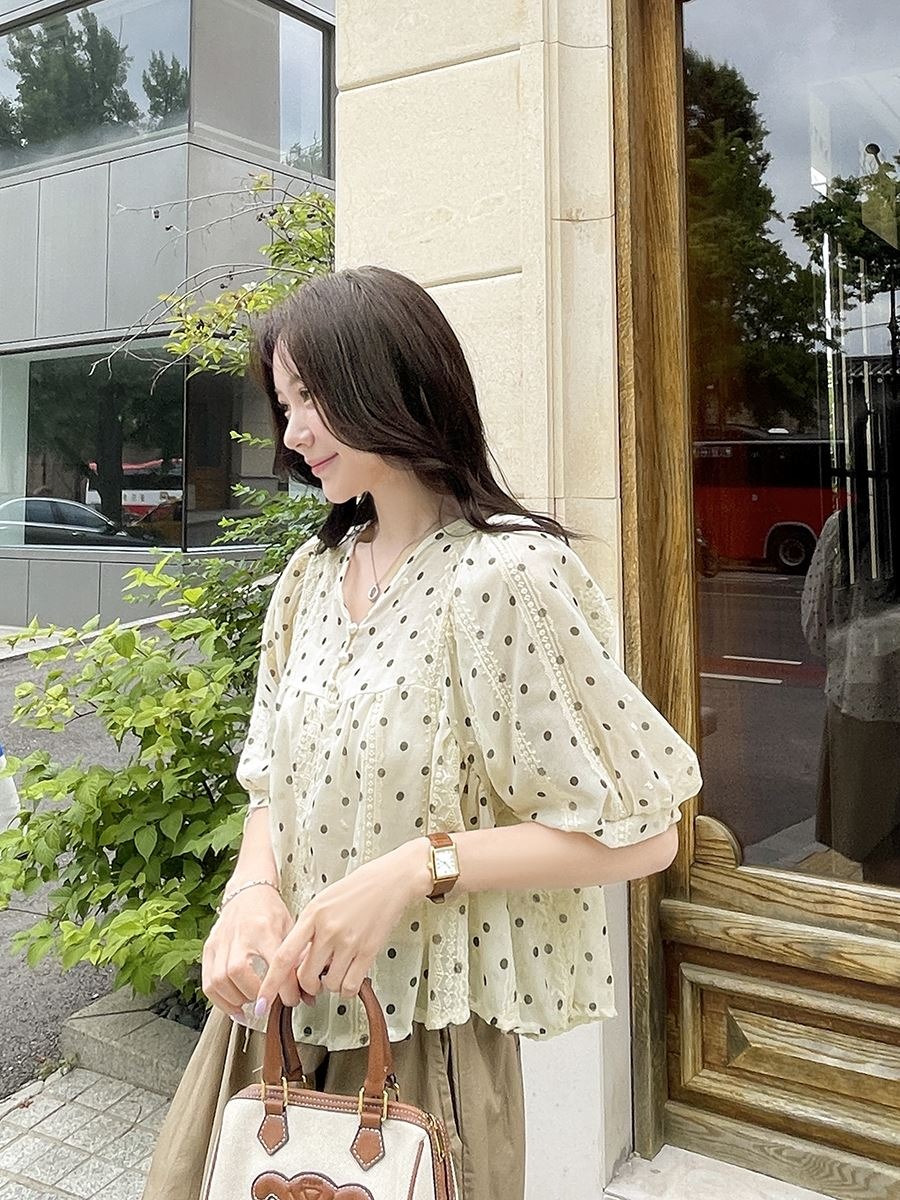 刺繡點點兩件式襯衫,KOREA,374542,刺繡點點兩件式襯衫,領500,999免運