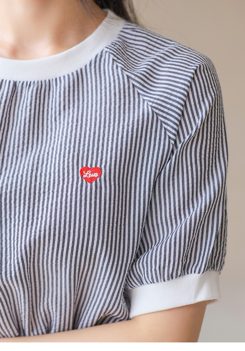 條紋愛心刺繡撞色洋裝,evaviva,381227,條紋愛心刺繡撞色洋裝,領500,999免運