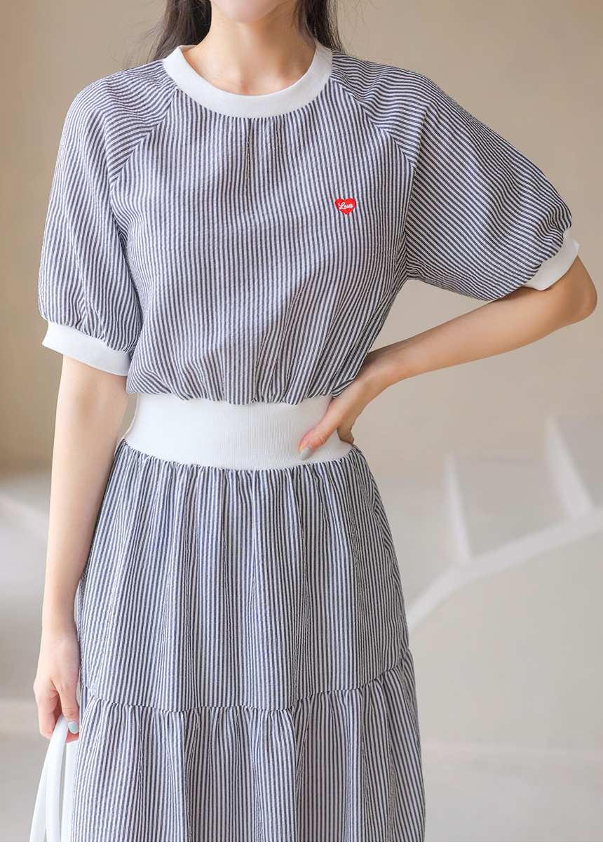 條紋愛心刺繡撞色洋裝,evaviva,381227,條紋愛心刺繡撞色洋裝,領500,999免運
