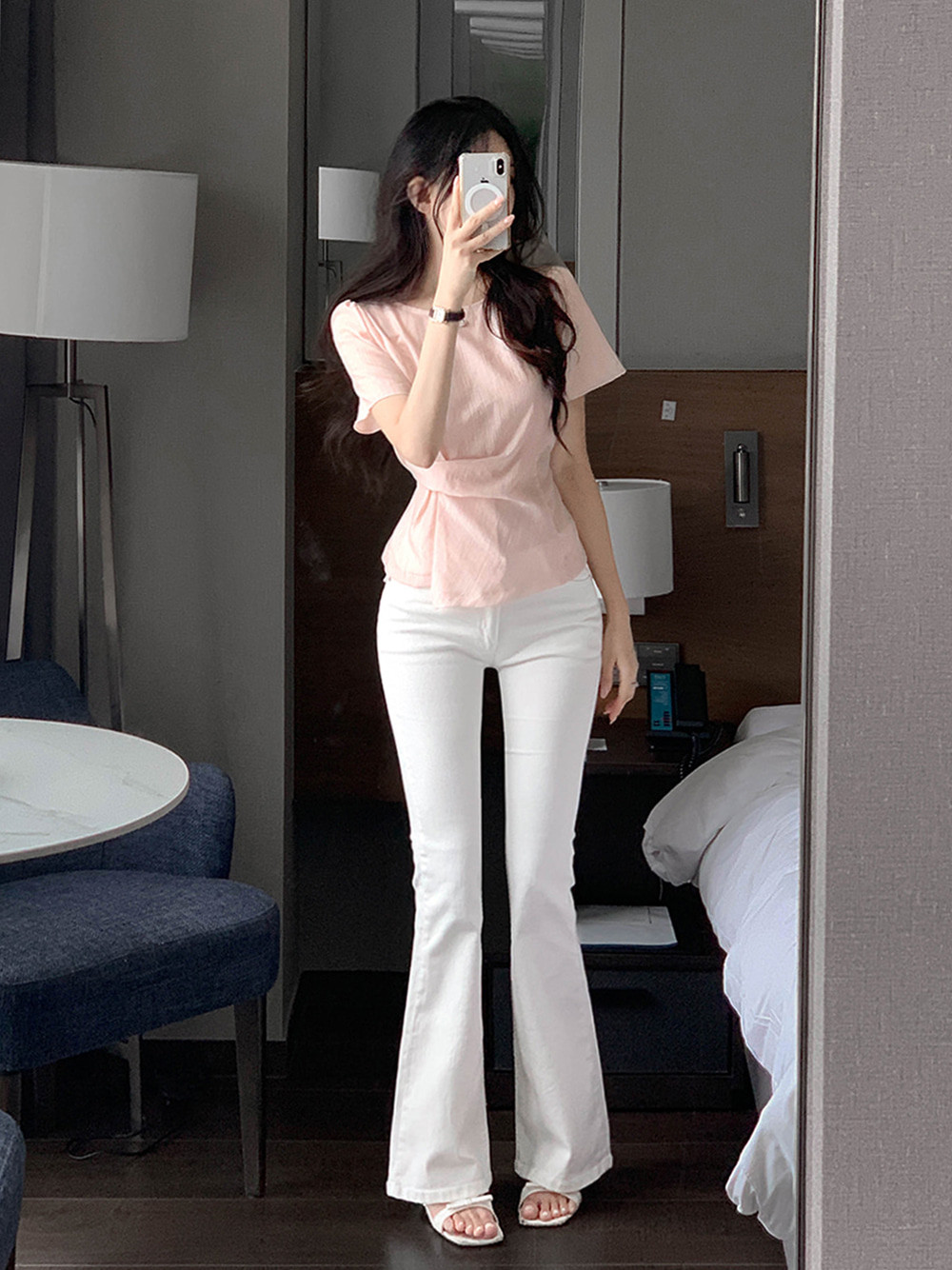 柔光午後繫帶收腰上衣,KOREA,380905,柔光午後繫帶收腰上衣,周新品優惠,NEWARRIVAL