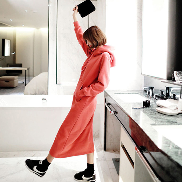 素面連帽口袋洋裝