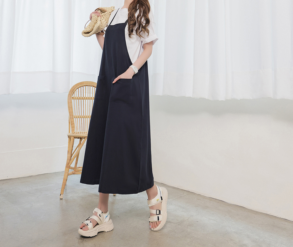 假日休閒口袋控吊帶寬褲