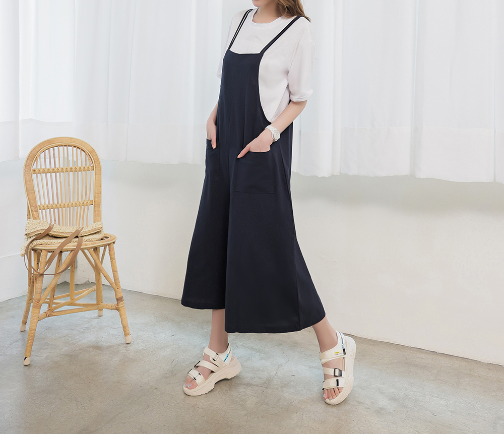 假日休閒口袋控吊帶寬褲