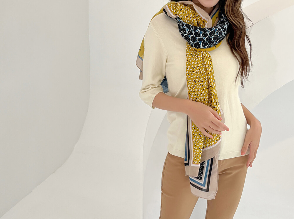 文青復古感柔軟絲巾