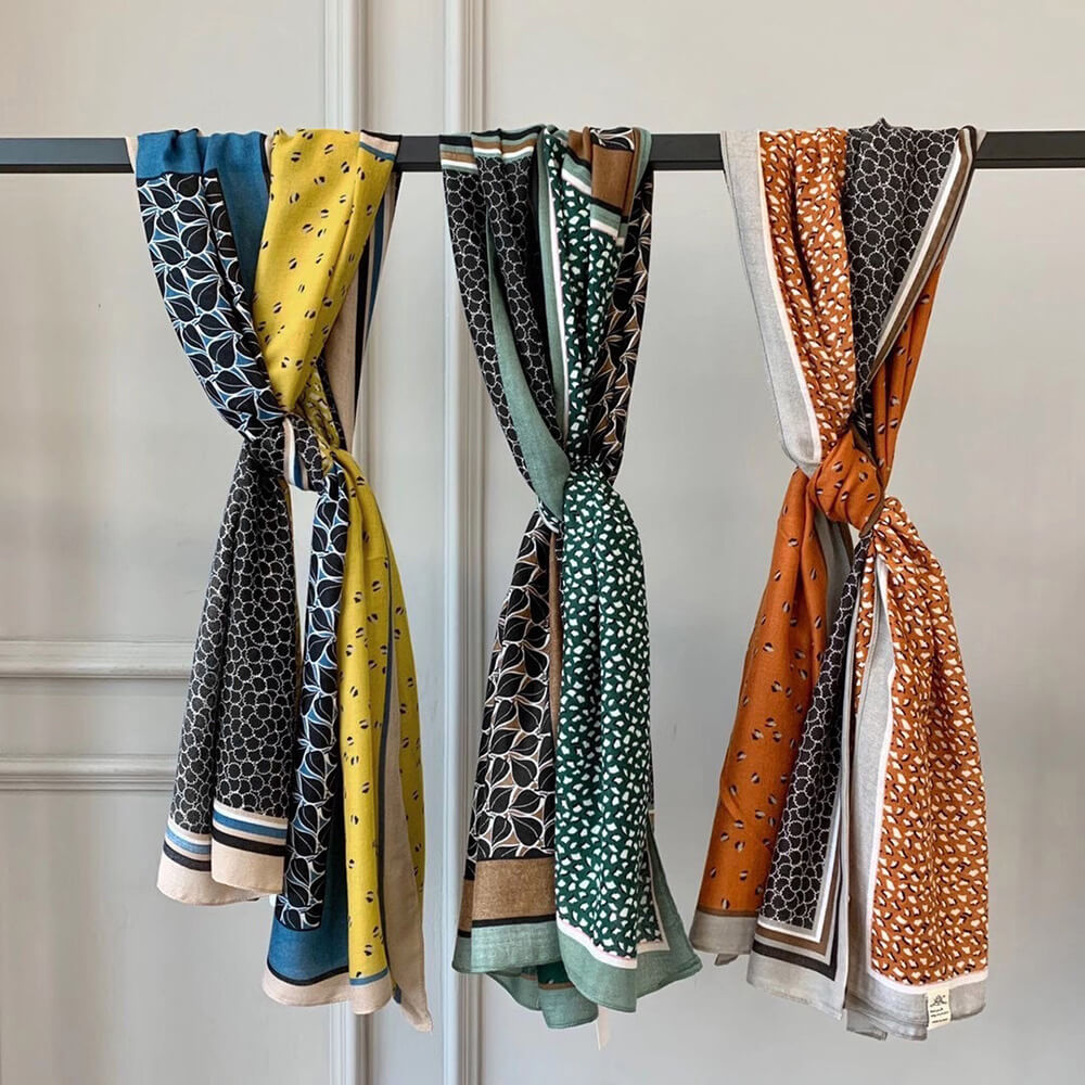 文青復古感柔軟絲巾