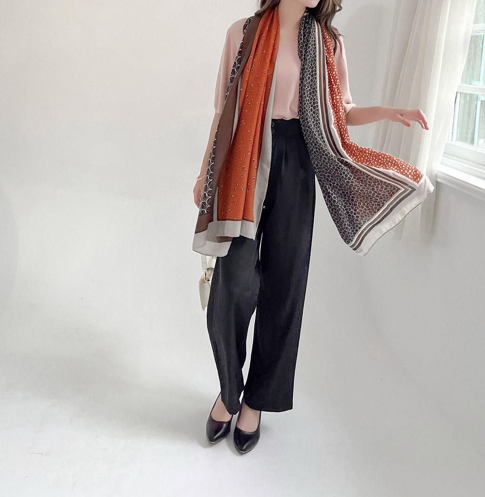 文青復古感柔軟絲巾