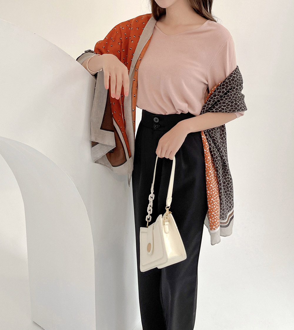 文青復古感柔軟絲巾