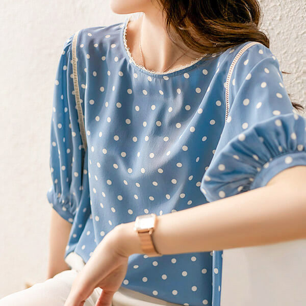 點點小可愛溫柔風上衣