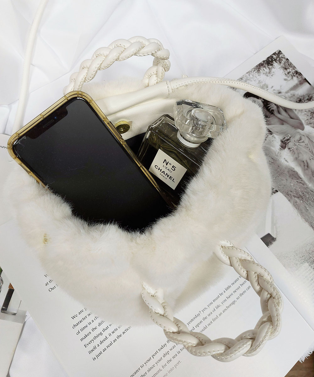 浪漫法式名媛款甜美毛茸包