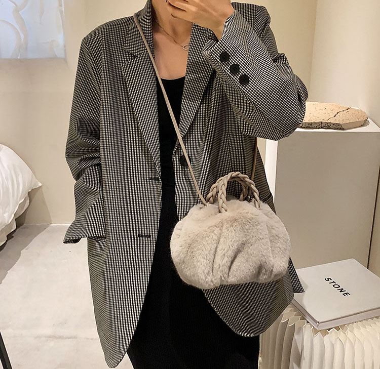 浪漫法式名媛款甜美毛茸包