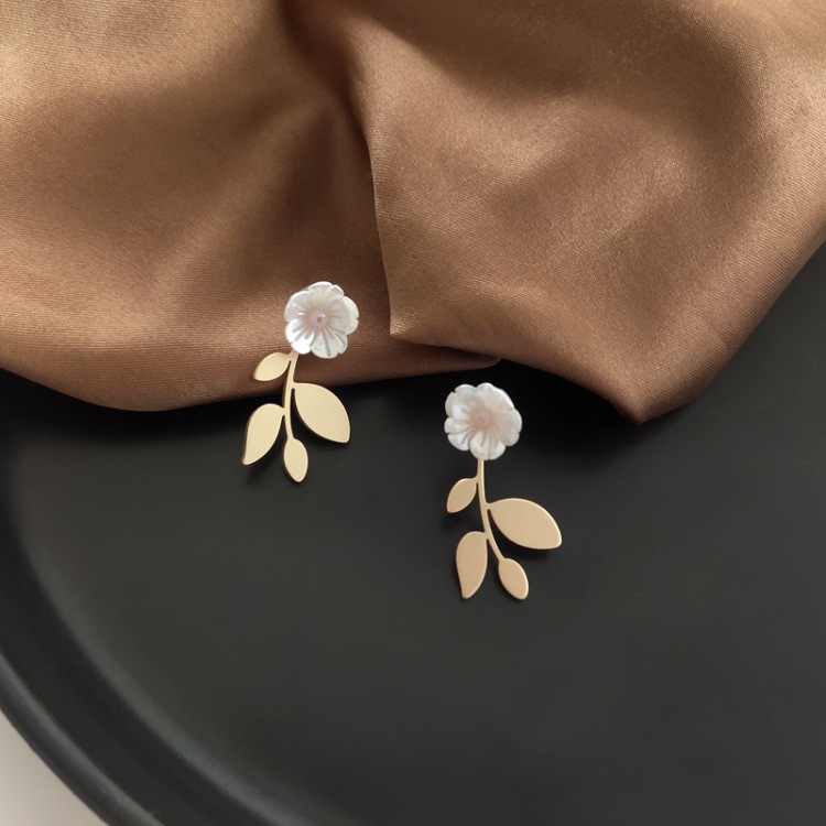 唯美法式花朵設計貴婦耳環,時尚,百搭,耳環,樹脂,花朵