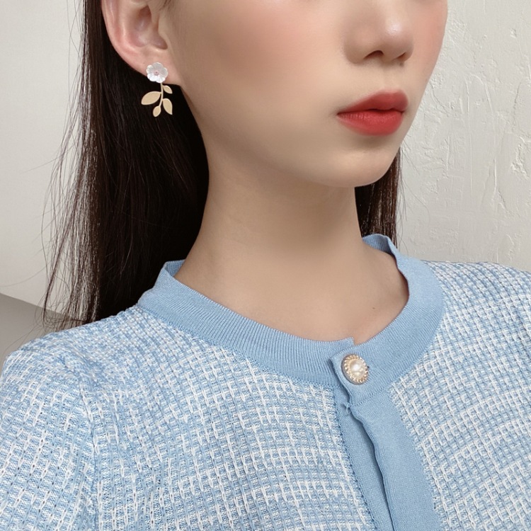 唯美法式花朵設計貴婦耳環,時尚,百搭,耳環,樹脂,花朵