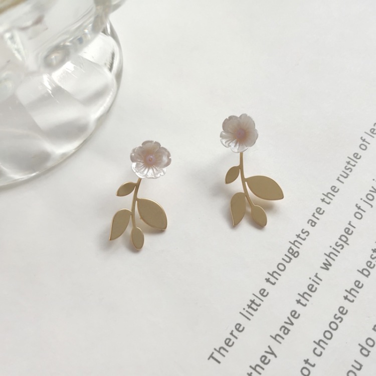 唯美法式花朵設計貴婦耳環,時尚,百搭,耳環,樹脂,花朵