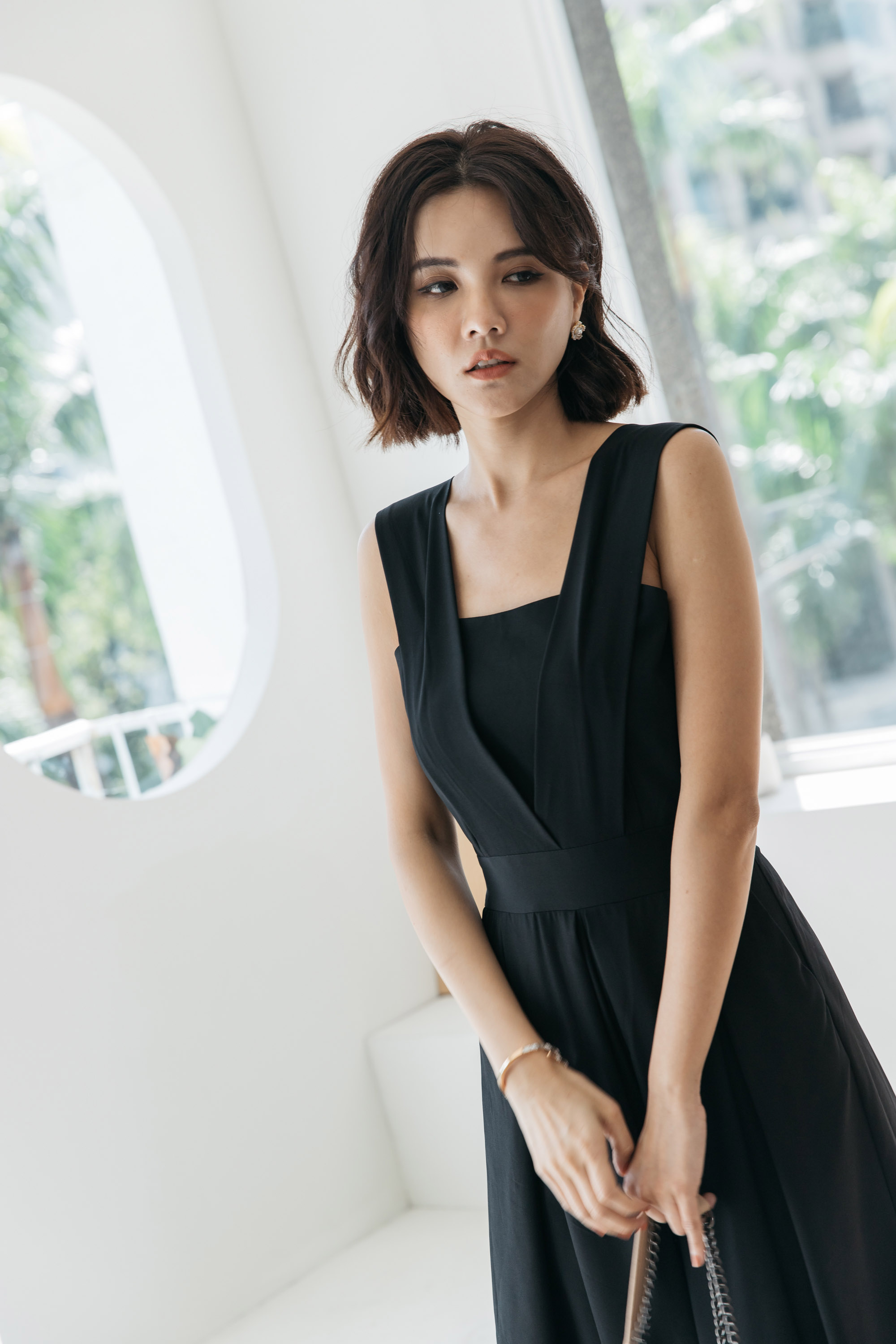 法式設計感西裝收腰連身褲