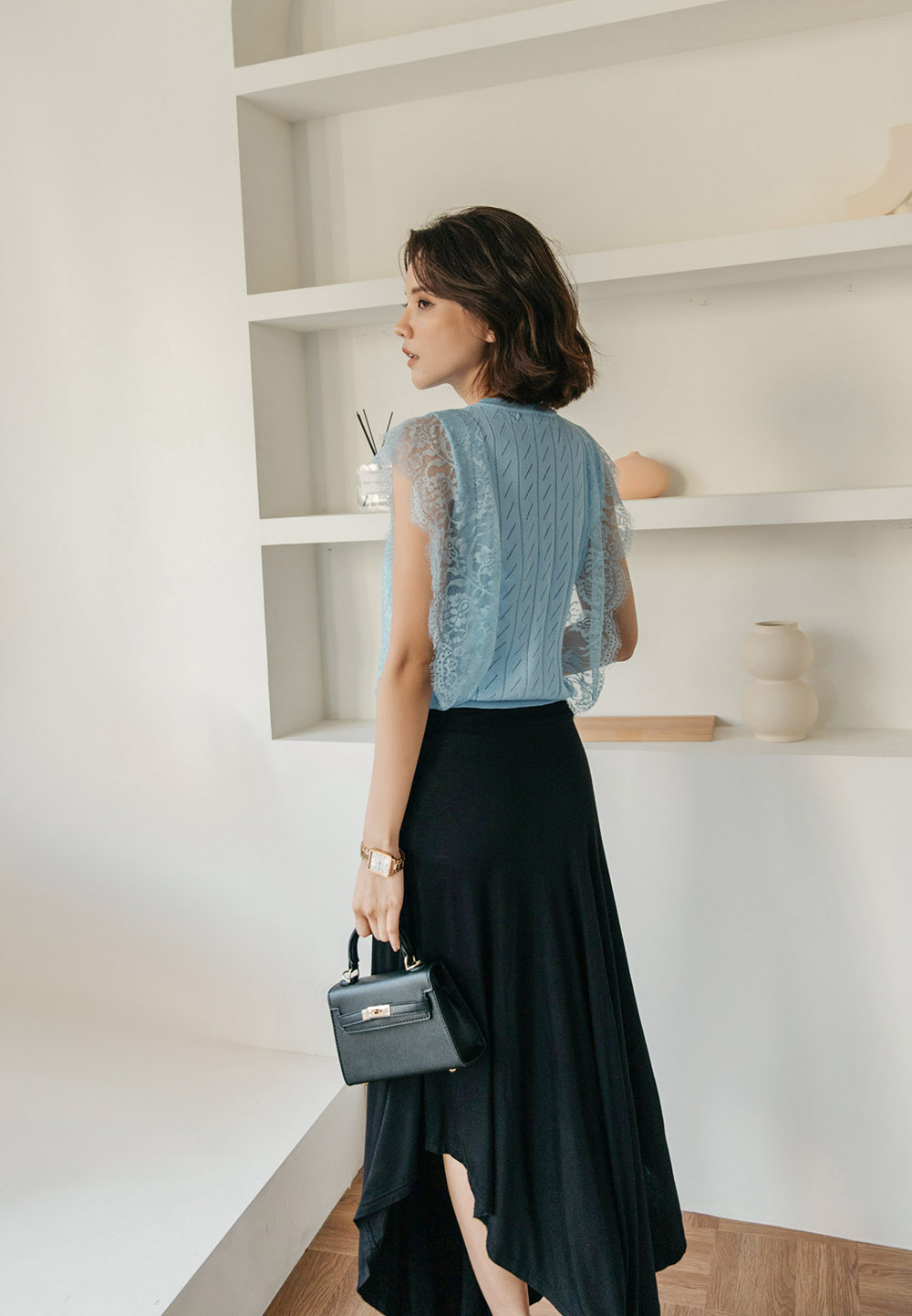 甜美粉嫩蕾絲拼接無袖上衣