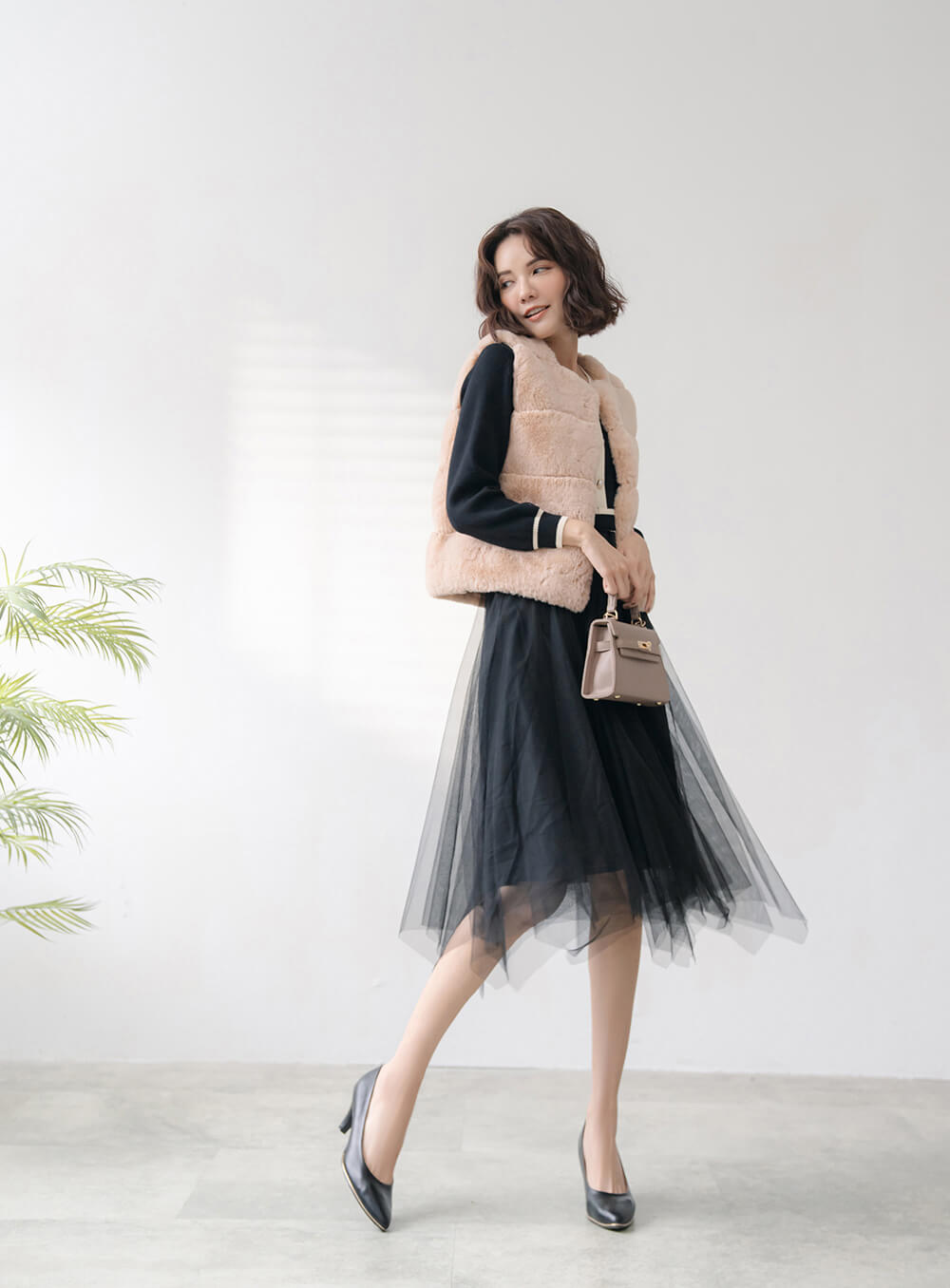 柔軟皮草質感素色背心