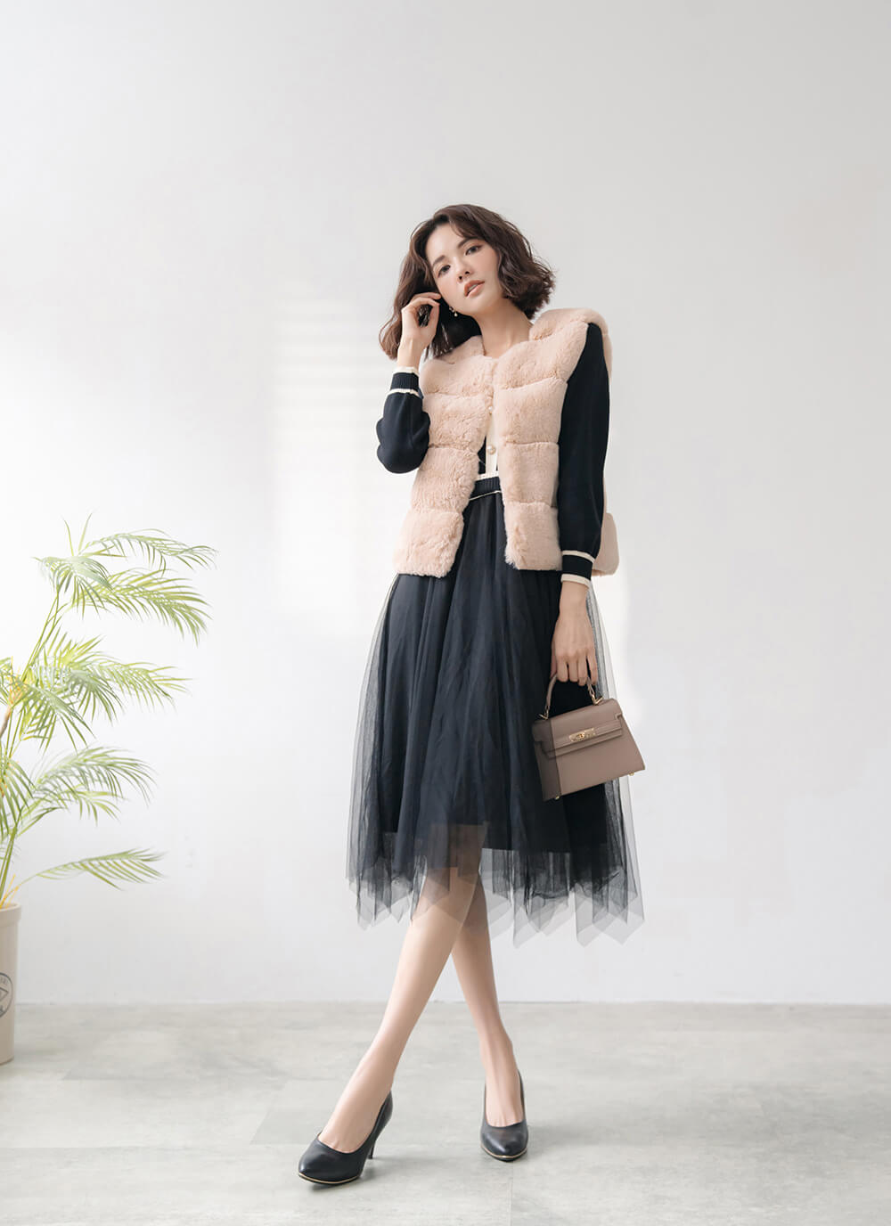 柔軟皮草質感素色背心