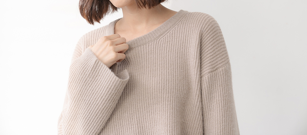 簡約素色前短後長長袖毛衣