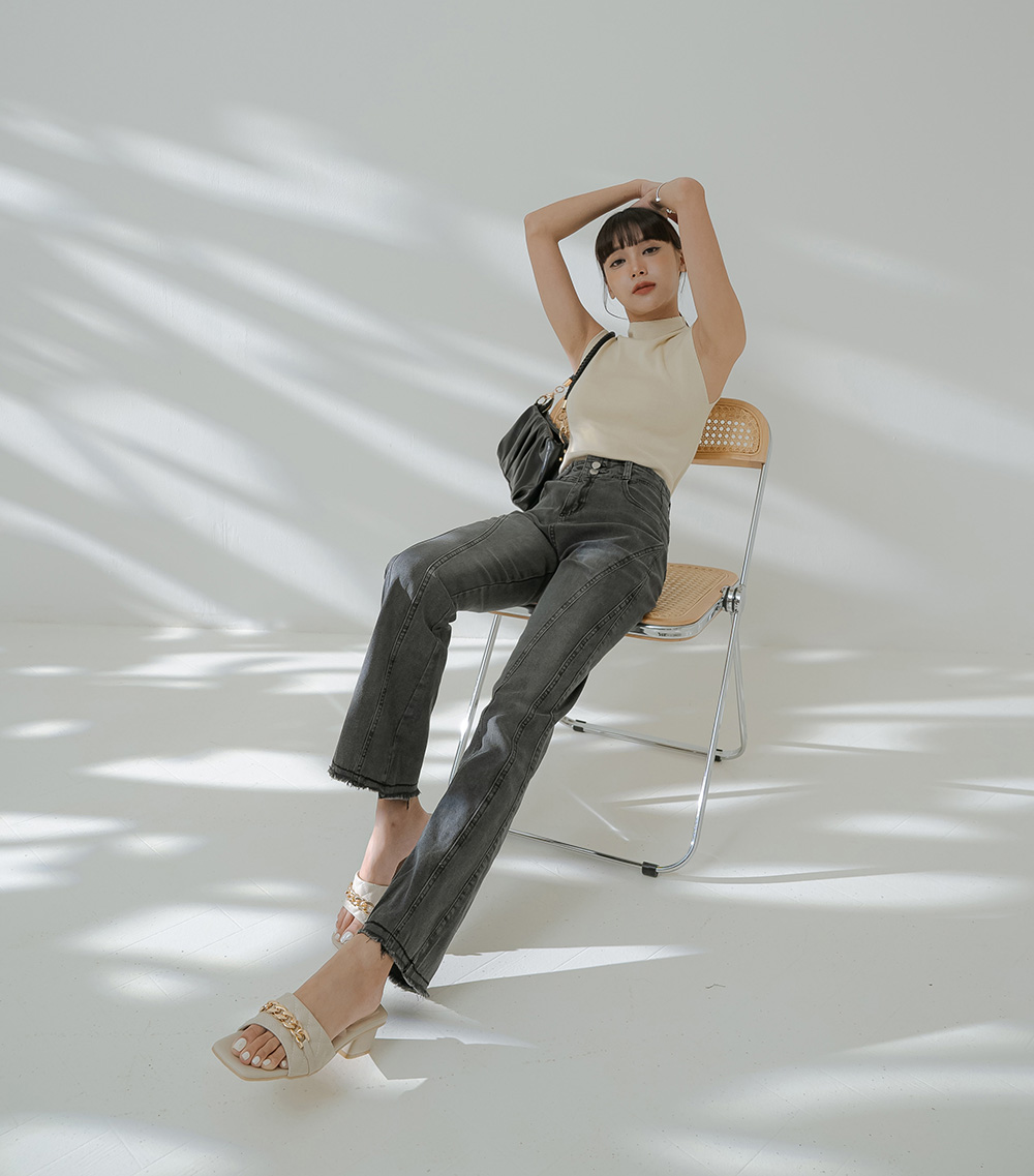 通勤款小高領無袖針織上衣,上班族,舒適,透氣,素色,純色