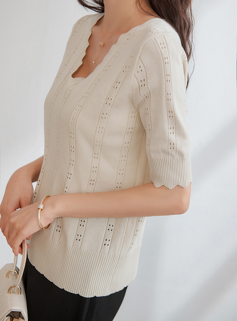 不規則領邊半袖針織上衣