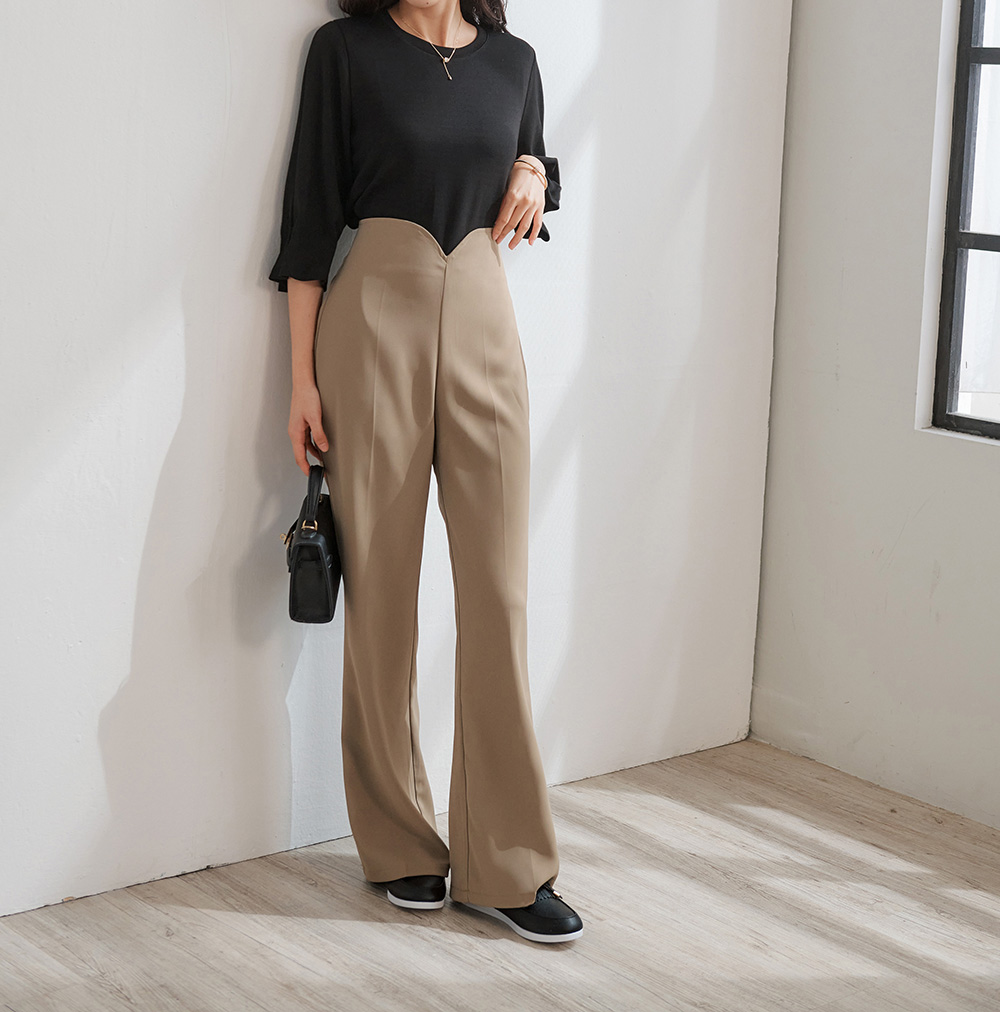 前V剪裁高腰微喇叭西裝褲,百搭,修身,顯瘦,時尚,春天