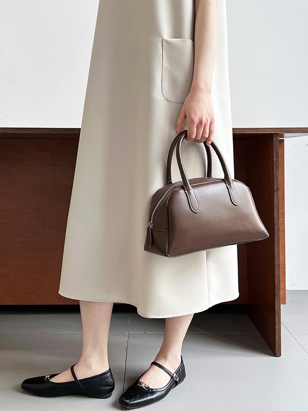 法式優雅簡約雙口袋洋裝,純色,素色,黑色,通勤,甜美