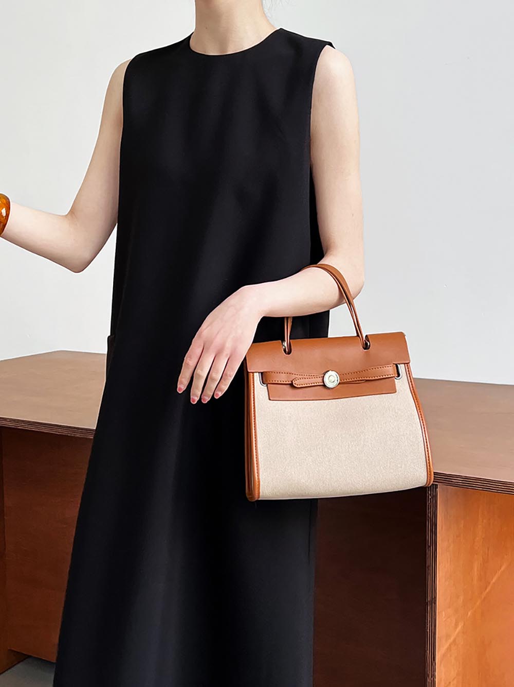 法式優雅簡約雙口袋洋裝,純色,素色,黑色,通勤,甜美