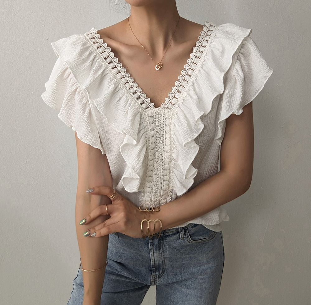 Y字形蕾絲設計荷葉袖上衣
