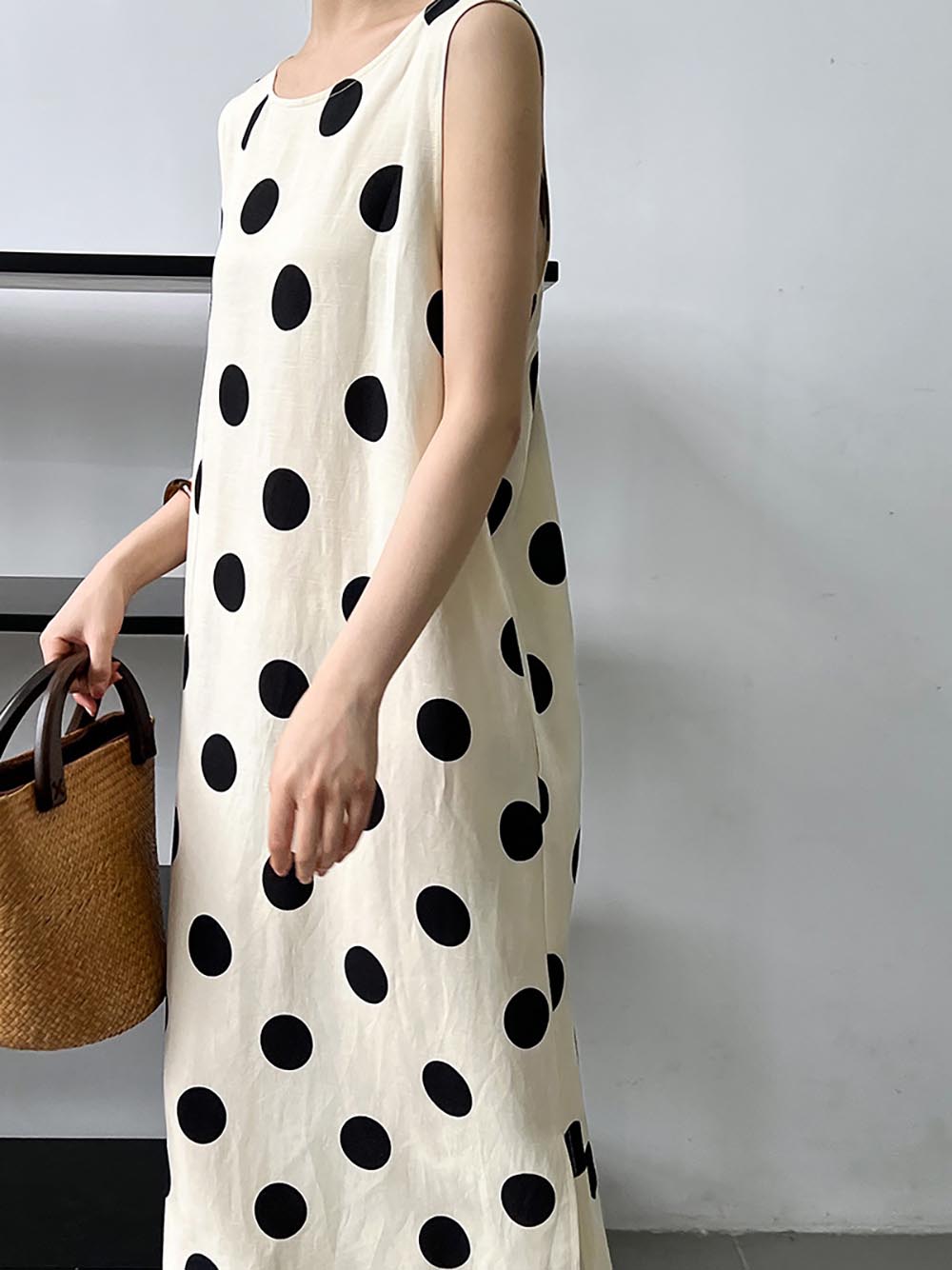 U背抽繩大波點無袖洋裝,婉約,綁帶,美背,開衩,甜美