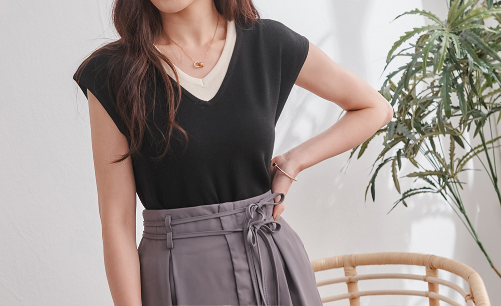 休閒風假兩件連肩袖上衣