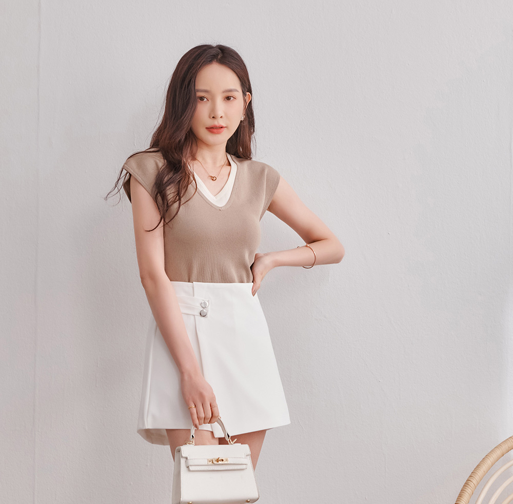 休閒風假兩件連肩袖上衣