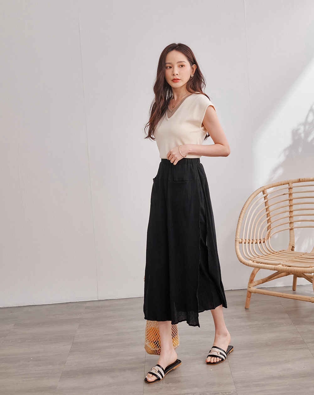 休閒風假兩件連肩袖上衣