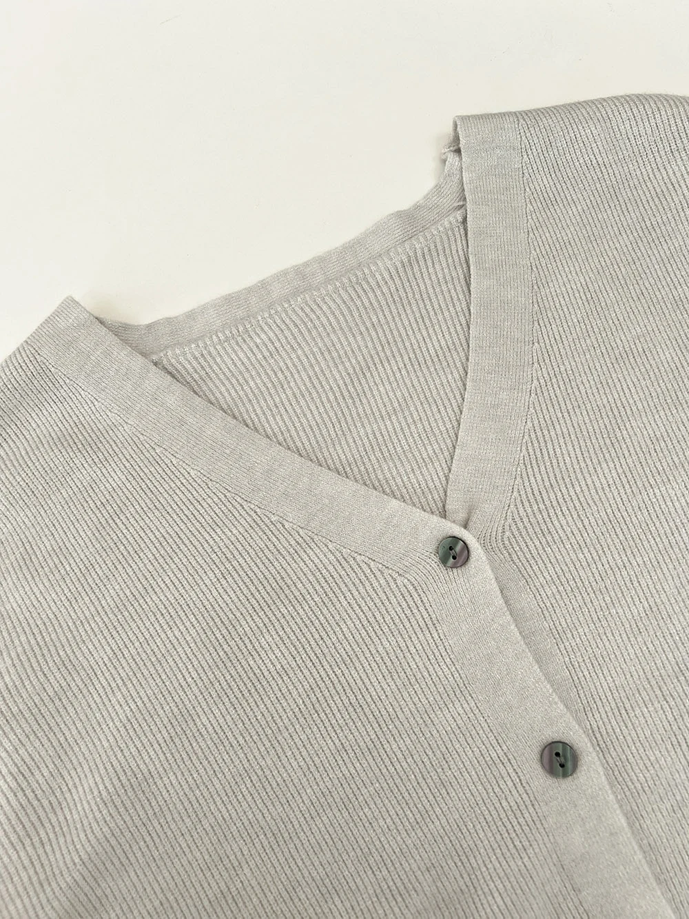 羅紋鈕釦裝飾袖針織外套