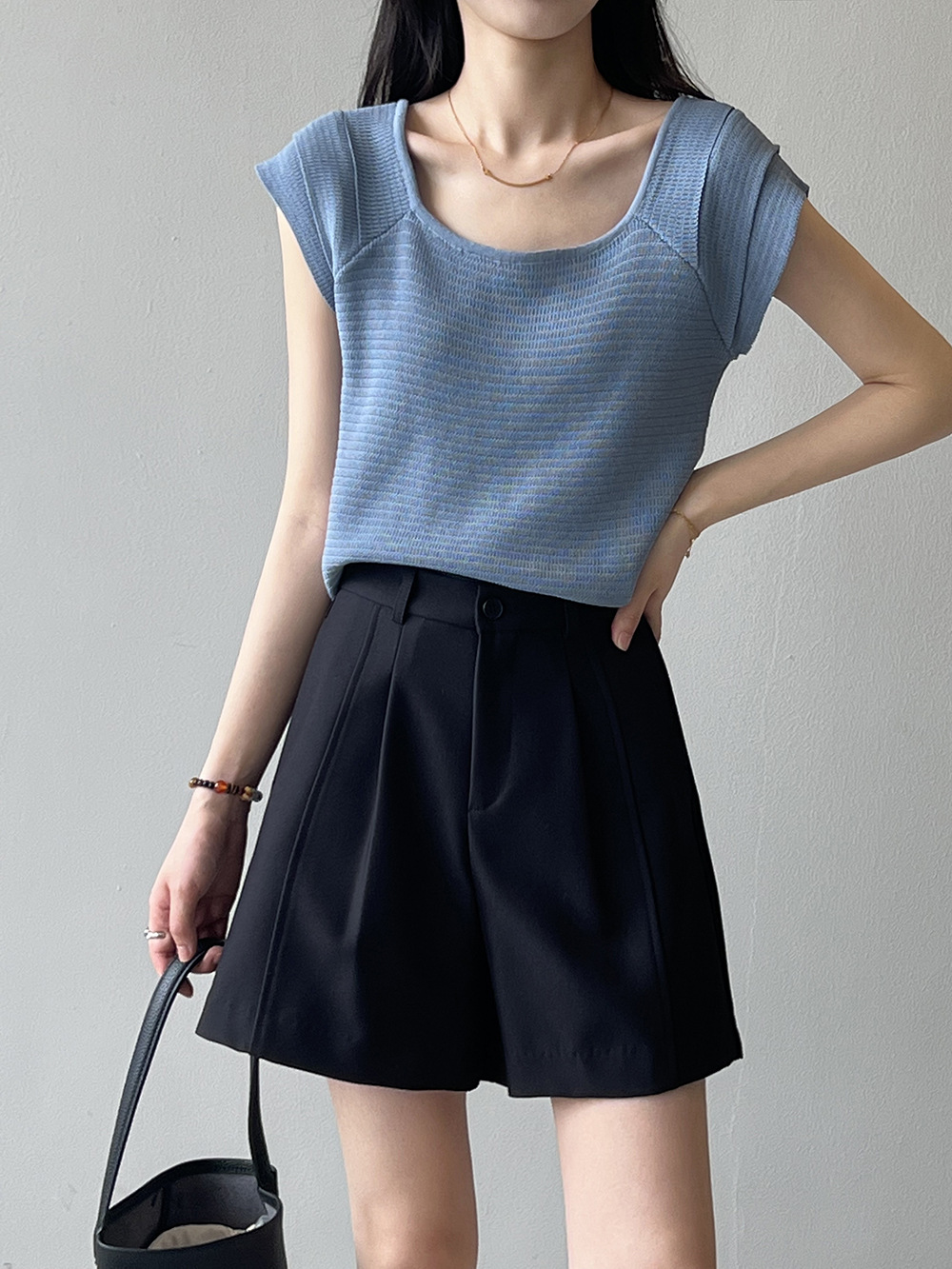 法式氣質素面針織短袖上衣