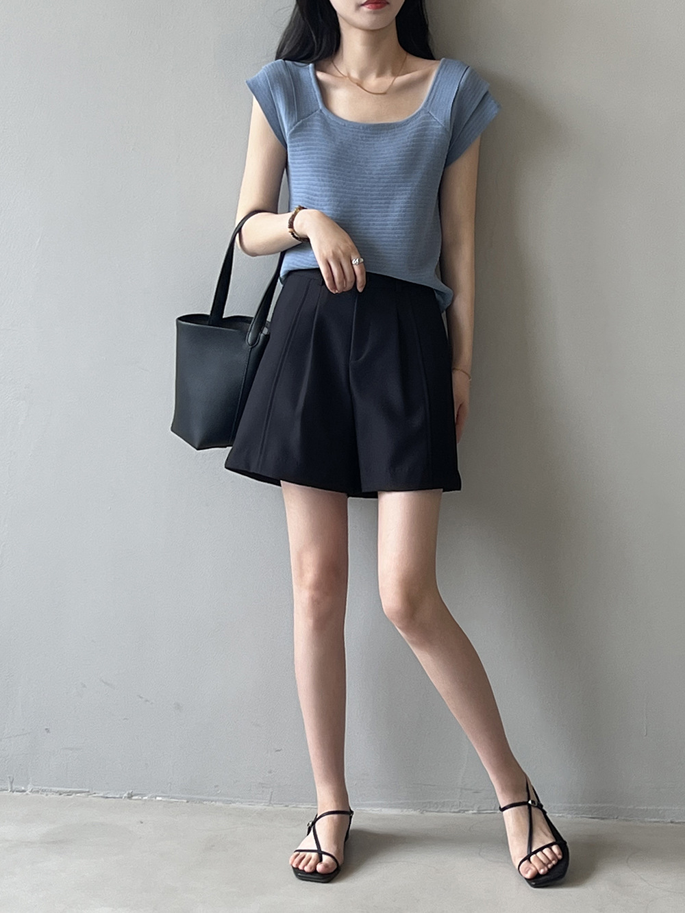 法式氣質素面針織短袖上衣